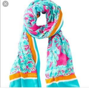 NWOT Lilly Pulitzer Julie Scarf - Beach Bound